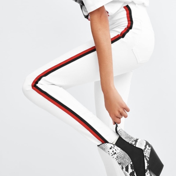 Zara Denim - Zara High Waisted Stripe Jeggings